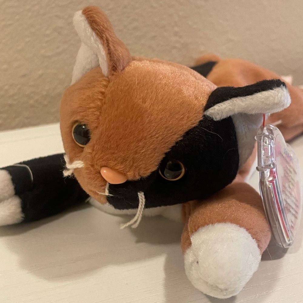 Ty Beanie Babies - Chip the Cat
